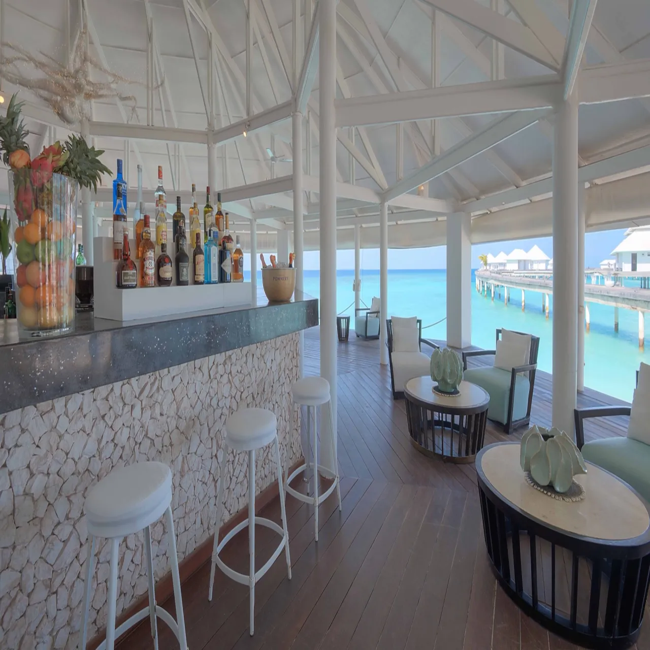 Bar at Diamonds Thudufushi on Thudufushi, Maldives