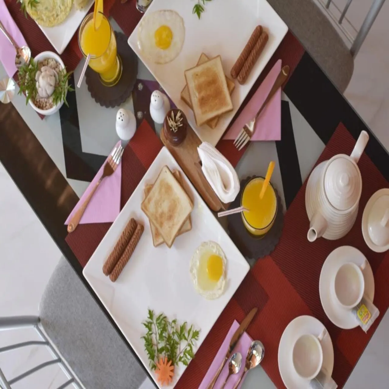 Dining at Noomuraka Inn on Omadhoo, Maldives