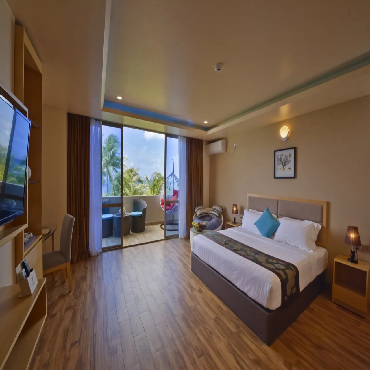 Room Season Suite at Season Paradise on Thulusdhoo, Maldives