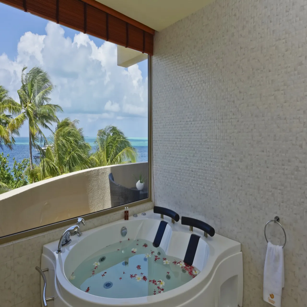 Room Season Suite at Season Paradise on Thulusdhoo, Maldives