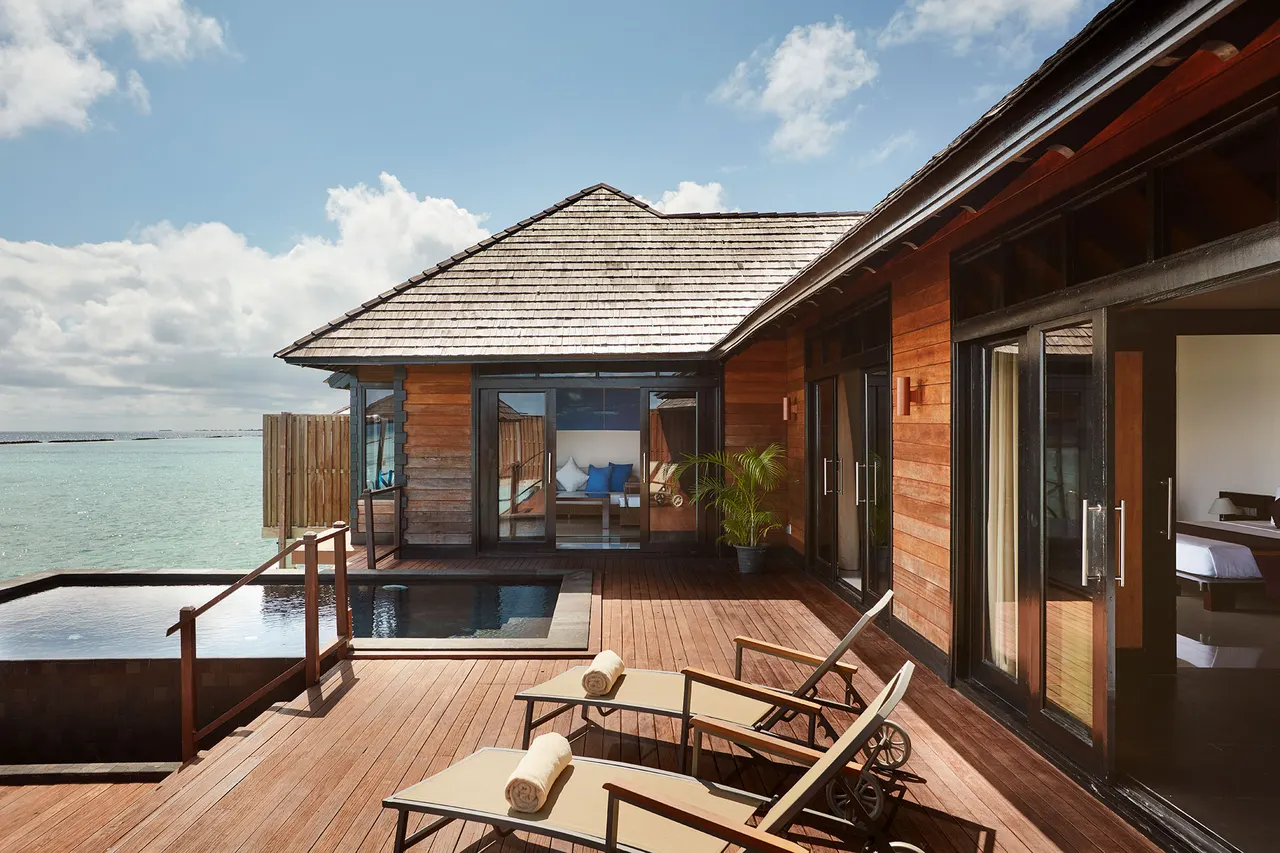 Infinity water villa at Sun Siyam Iru Fushi, Maldives