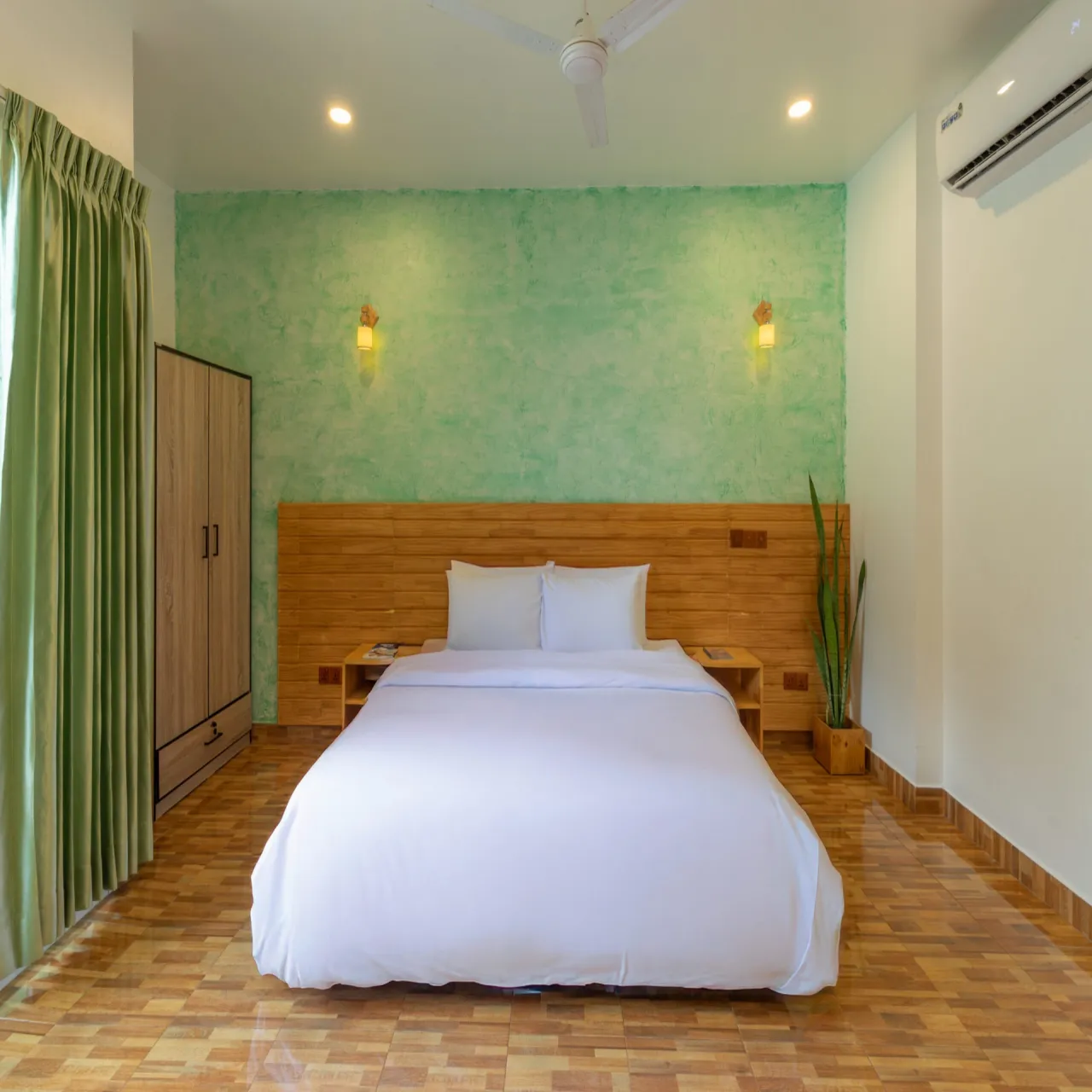 Room Deluxe Balcony at Turtle Maldives on Omadhoo, Maldives